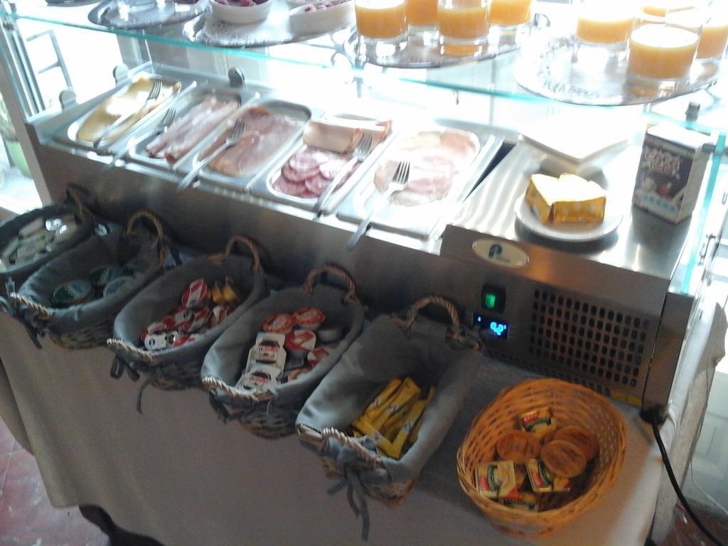 Arconaty Hotel Linter Dış mekan fotoğraf